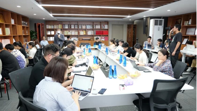 协议搬迁中,街道办组织居委会进行强拆,还被法院支持?村民:“要将维权进行到底!”