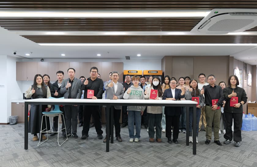 1积分闪耀金秋,卓越续写华章!10月积分晋级榜单揭晓,谁将问鼎盛廷荣耀?.jpg