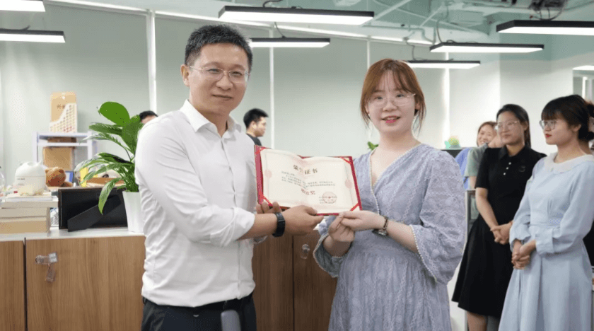 1载誉前行极致专业盛廷律师为什么总是能实现指数型成长.png