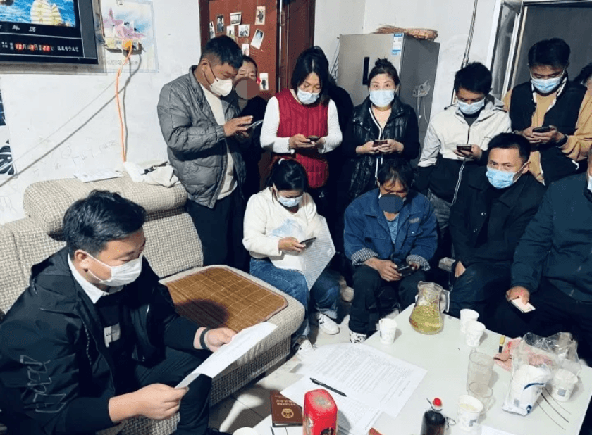 1钟常鸣律师:业精于勤,百炼成钢.png