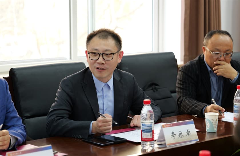 10北京市盛廷律师事务所向北京科技大学教育发展基金会捐赠十万元.jpg