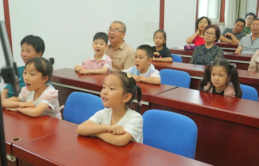 2盛廷普法进社区:律师用哪吒案例教孩子懂法.jpg