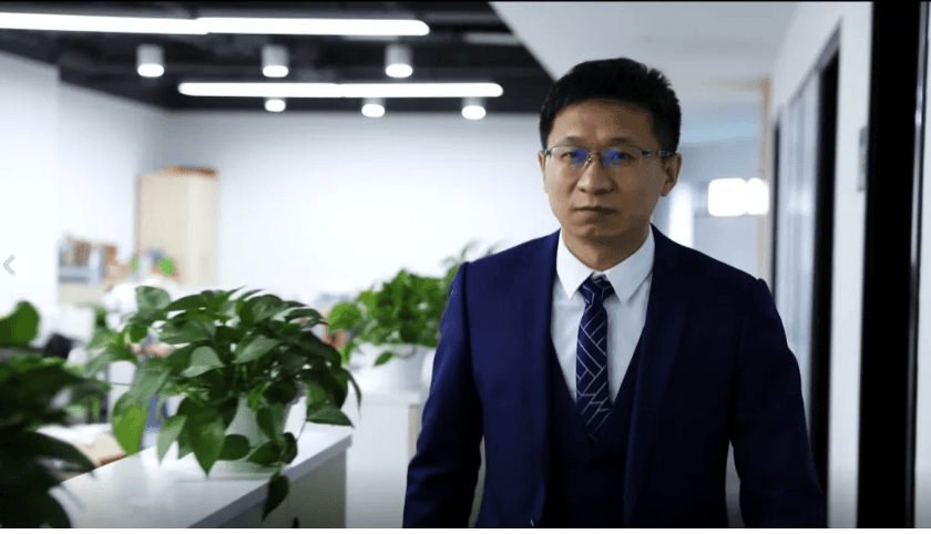 2盛廷群英汇|马娜律师:一路崎岖早已繁花盛开.png