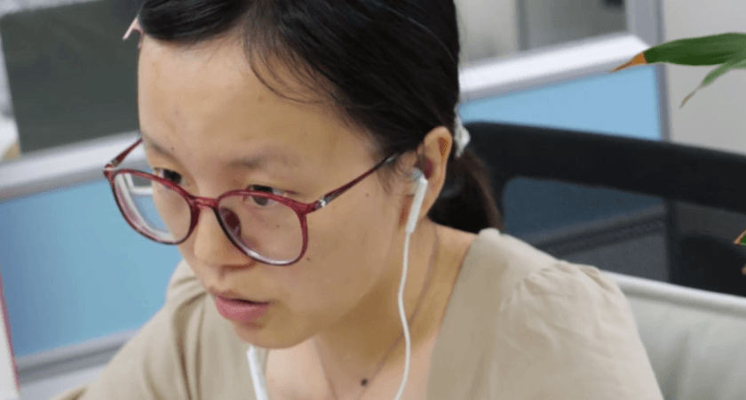 2胡拓颖:低头赶路,敬事如仪.png