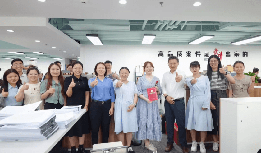 4载誉前行极致专业盛廷律师为什么总是能实现指数型成长.png