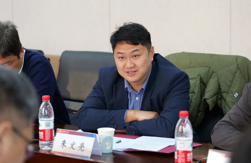 5北京市盛廷律师事务所向北京科技大学教育发展基金会捐赠十万元.jpg