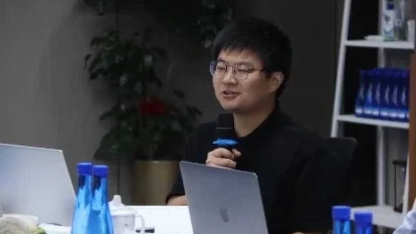 6北京市物权法学研究会成功举办《农村集体经济组织法(草案)》(征求意见稿)研讨会.jpg