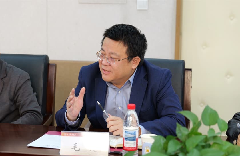 6北京市盛廷律师事务所向北京科技大学教育发展基金会捐赠十万元.jpg
