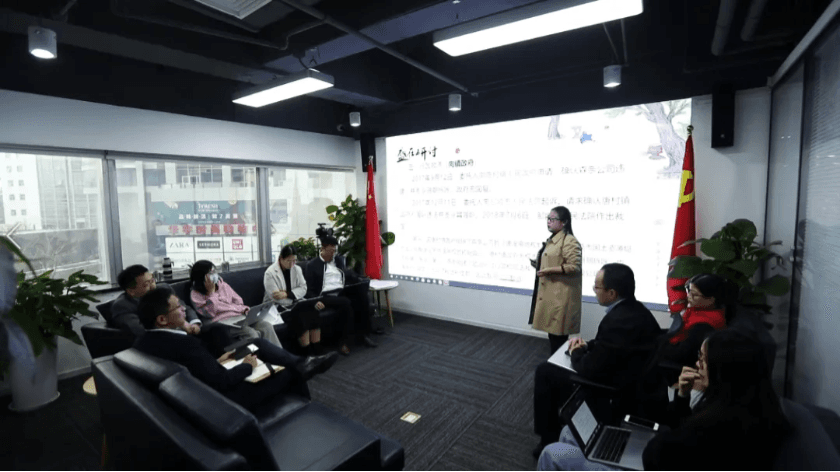 7盛廷群英汇|马娜律师:一路崎岖早已繁花盛开.png