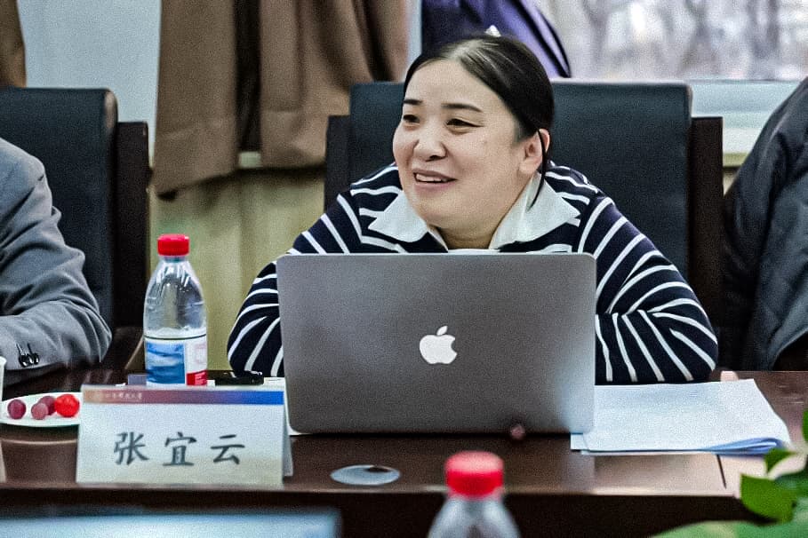 9“驶向未来:自动驾驶的法律挑战与制度供给” 专题研讨会顺利举行.jpg